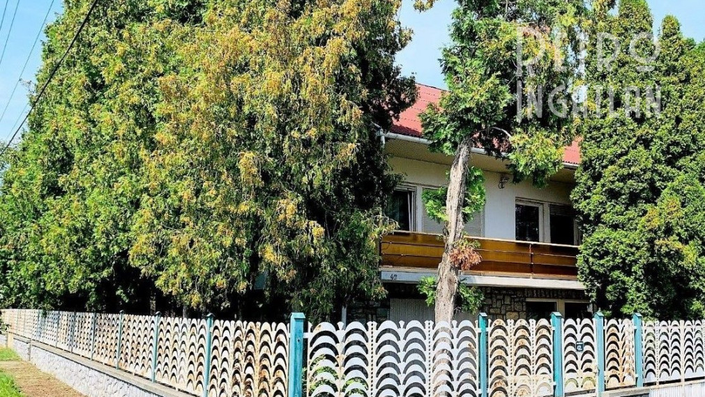 MAĎARSKO - BOLDVA POSCHODOVÝ TEHLOVÝ DOM S POZEMKOM 1000 M2