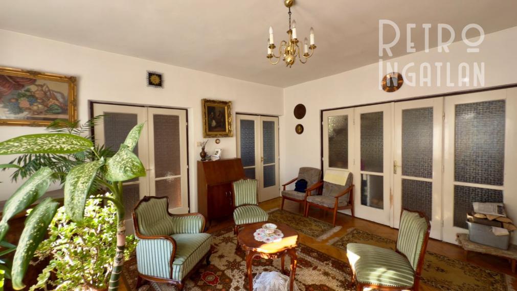 MAĎARSKO - GONC 6 IZBOVÝ POSCHODOVÝ RD S TERASOU, PIVNICOU, GARÁŽ, POZEMOK 1661 M2.