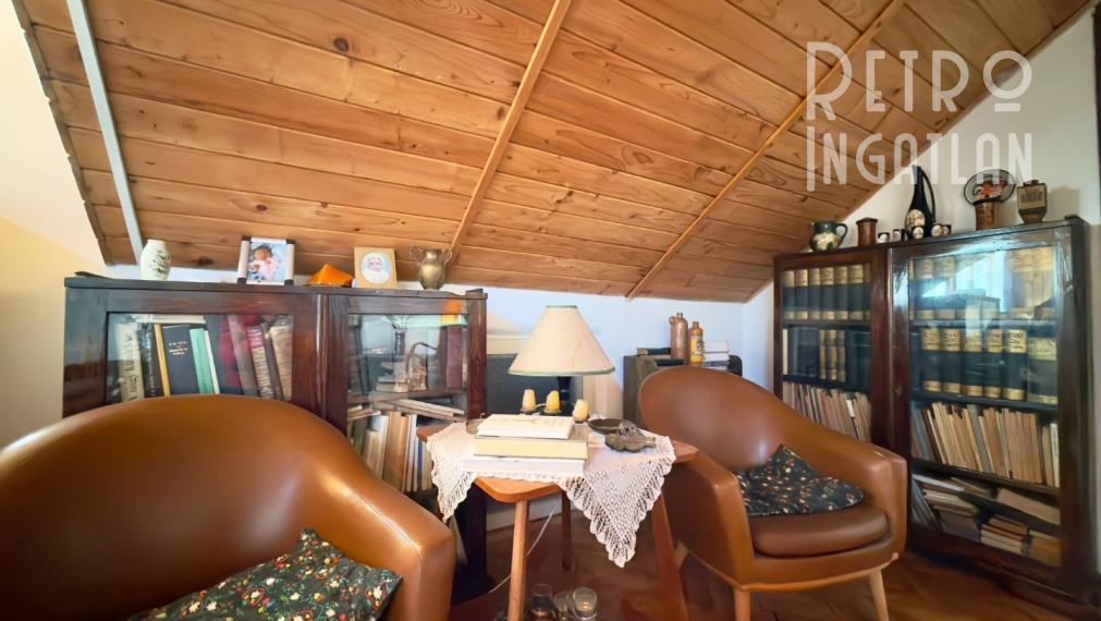 MAĎARSKO - GONC 6 IZBOVÝ POSCHODOVÝ RD S TERASOU, PIVNICOU, GARÁŽ, POZEMOK 1661 M2.