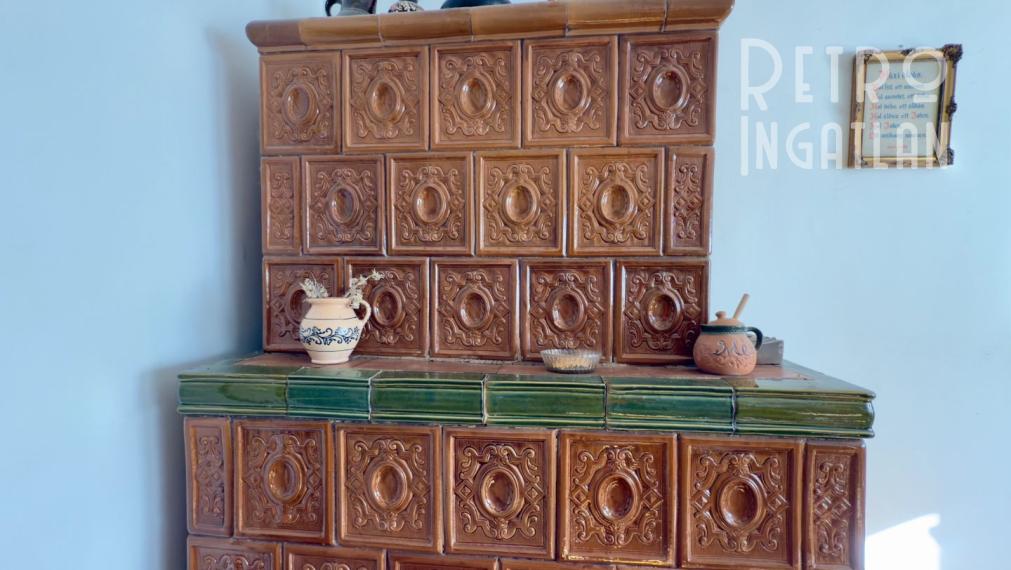 MAĎARSKO - GONC 6 IZBOVÝ POSCHODOVÝ RD S TERASOU, PIVNICOU, GARÁŽ, POZEMOK 1661 M2.