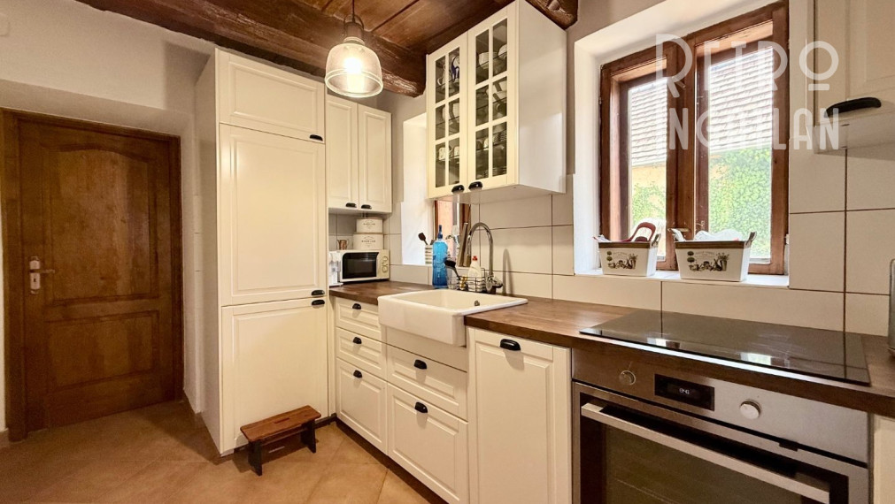 MAĎARSKO - TORNASZENTANDRÁS LUXUSNÁ CHALUPA PO REKONŠTRUKCII.