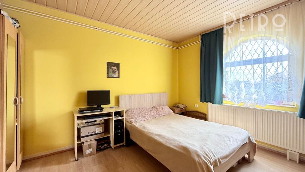 MAĎARSKO FORRÓ - SUPER 5 IZBOVÝ RD SO ZÁHRADOU