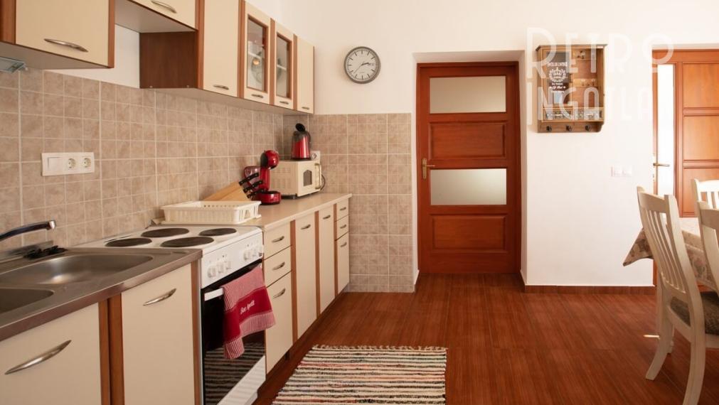 MAĎARSKO - MESZES TOP PENZIÓN BLÍZKO JAZERA, VÝBORNÁ INVESTÍCIA.