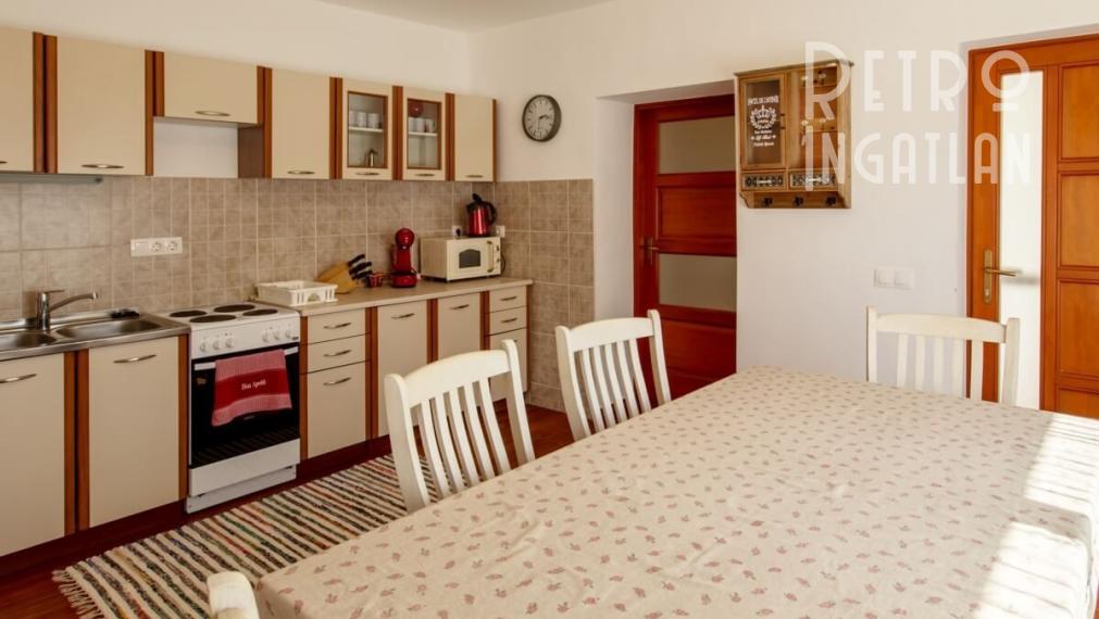 MAĎARSKO - MESZES TOP PENZIÓN BLÍZKO JAZERA, VÝBORNÁ INVESTÍCIA.