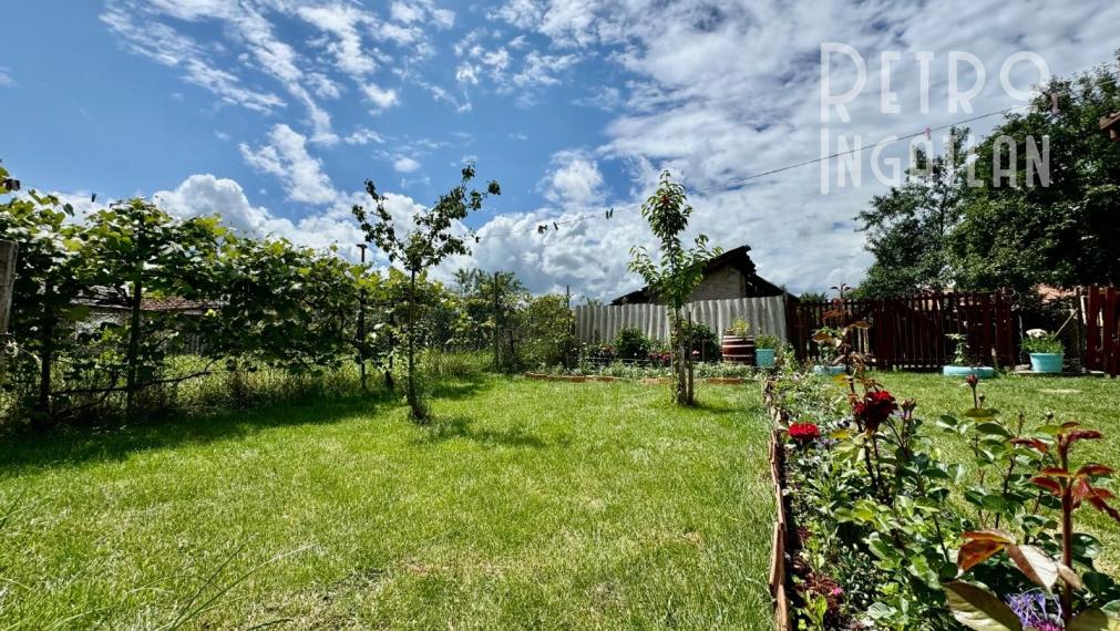 MAĎARSKO - SZENDRO -  ZNÍŽENÁ CENA 2 IZBOVÝ RODINNÝ DOM NA TICHEJ ULICI S DOBRÝMI SUSEDMI