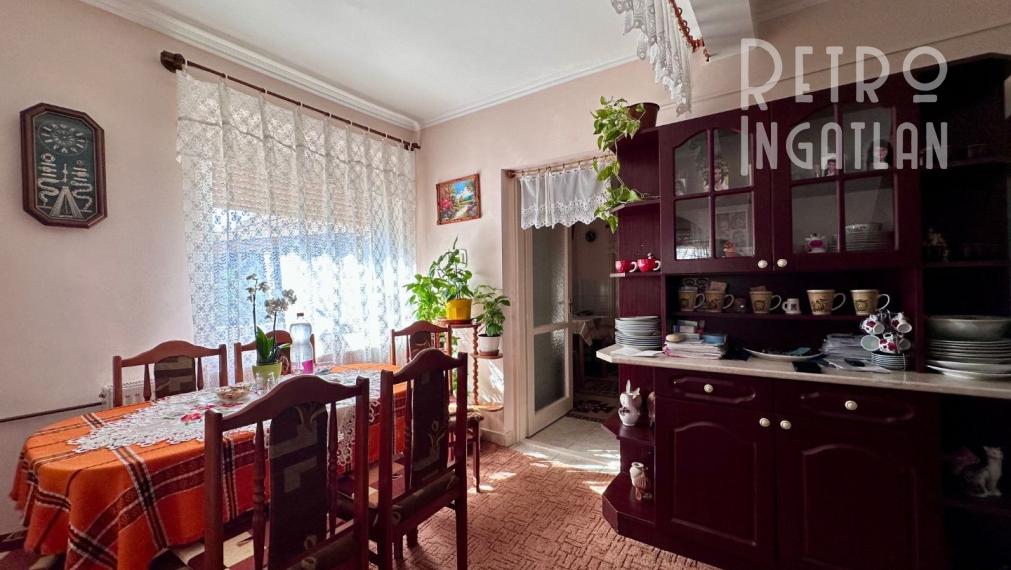 MAĎARSKO - SZENDRO  4 IZBOVÝ RODINNÝ DOM NA KĽUDNOM MIESTE