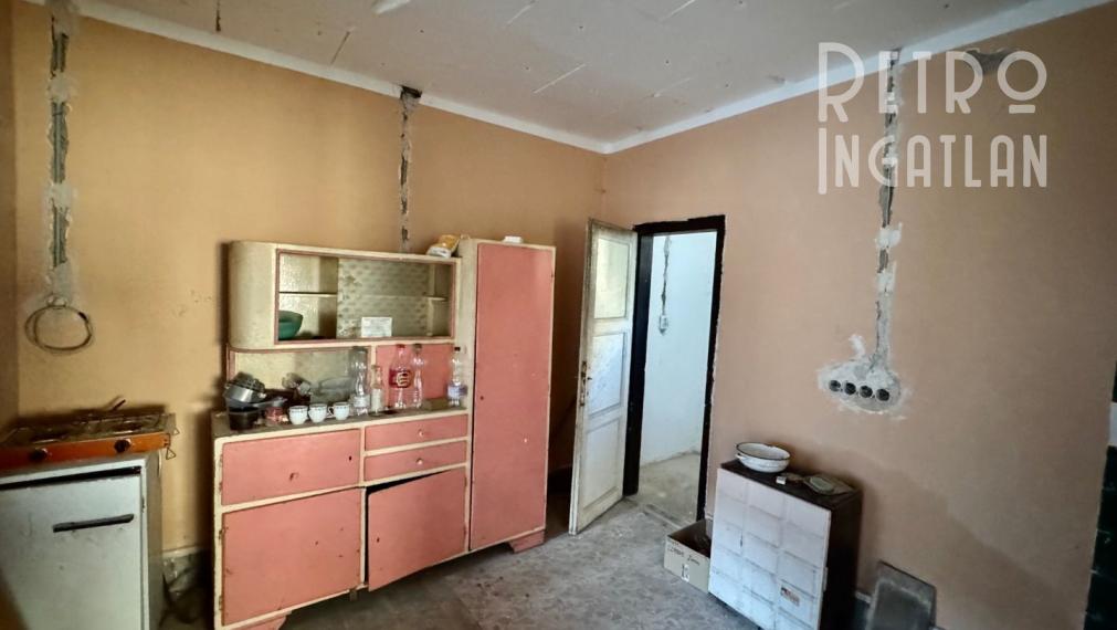 MAĎARSKO - HEJCE PEKNÝ 3 IZBOVÝ RODINNÝ DOM NA VEĽKOM POZEMKU