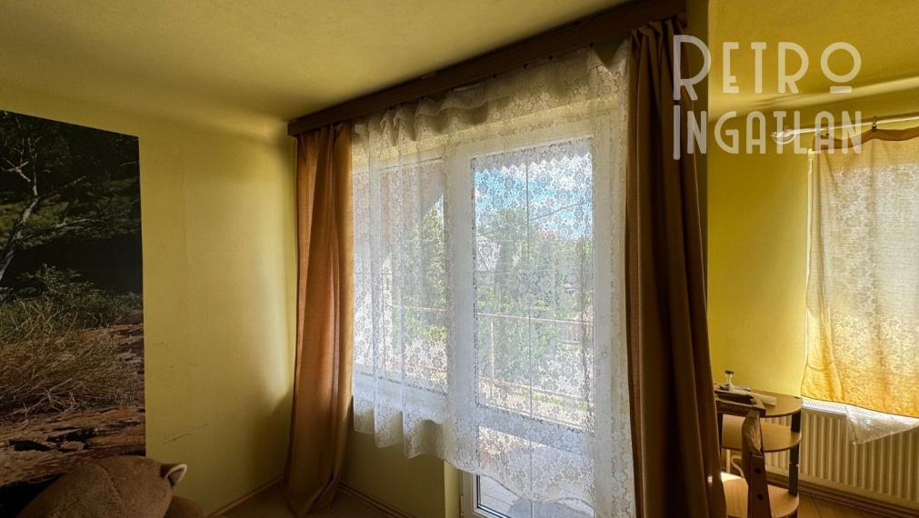 MAĎARSKO - MÉRA  5 IZBOVÝ POSCHODOVÝ RODINNÝ DOM S VEĽKÝM POZEMKOM 1080 M2.