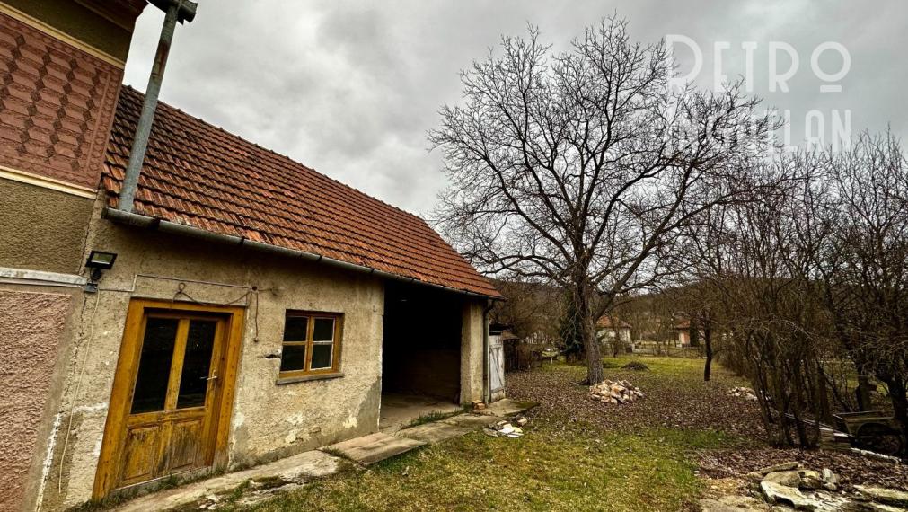 MAĎARSKO - TOP LOKALITA SZOGLIGET PEKNÝ RODINNÝ DOM