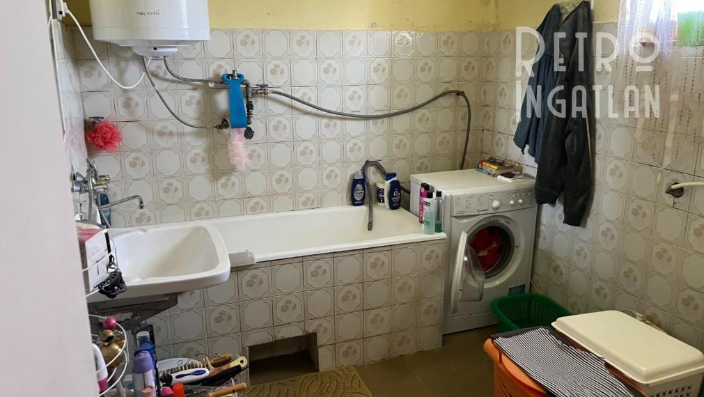 MAĎARSKO - SZENDRO 3 IZBOVÝ RD VO VEĽMI DOBROM STAVE LEN 70KM OD KOŠÍC.