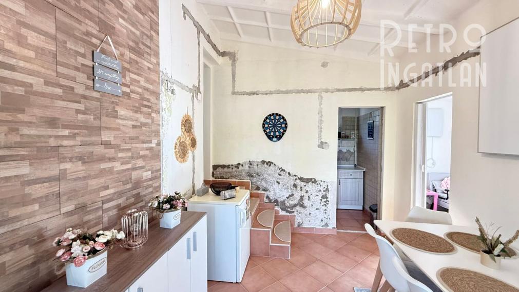 MAĎARSKO - JAZERO RAKACA - 4 IZBOVÁ CHATA, TERASA, VÍRIVKA.