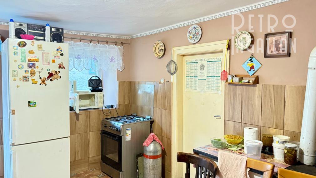 MAĎARSKO - GONC 2 IZBOVÝ RD S POZEMKOM 700 M2 