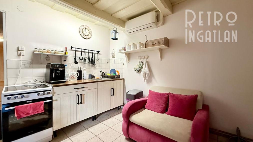 MAĎARSKO - MÉRA PEKNÝ GAZDOVSKÝ RD PO REKONŠTRUKCII.