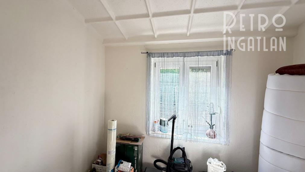 MAĎARSKO - JAZERO RAKACA - 4 IZBOVÁ CHATA, TERASA, VÍRIVKA.