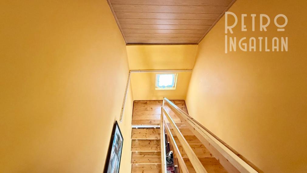 MAĎARSKO FORRÓ - SUPER 5 IZBOVÝ RD SO ZÁHRADOU