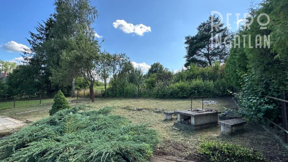 NOVÁ CENA - MAĎARSKO - JAZERO RAKACA - MUROVANÁ CHATA - PRI JAZERE S TERASOU.