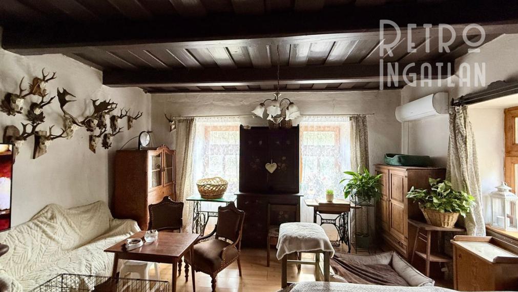 MAĎARSKO - HEJCE PEKNÝ 3 IZBOVÝ RODINNÝ DOM NA VEĽKOM POZEMKU