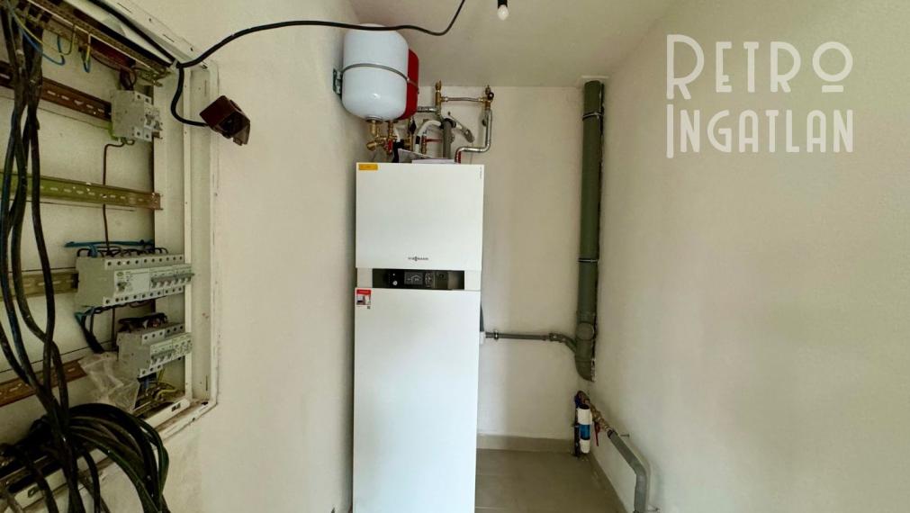 MAĎARSKO - HIDASNÉMETI - NOVOSTAVBA 4 IZBOVÝ RD 161 M2, TERASA 105 M2, PIVNICA, POZEMOK 1039 M2.