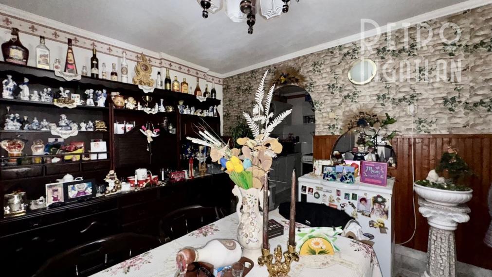 MAĎARSKO - MÁRTONYI - PEKNÝ 4 IZBOVÝ RD V KRÁSNEJ LOKALITE BLÍZKO JAZERA RAKACA.