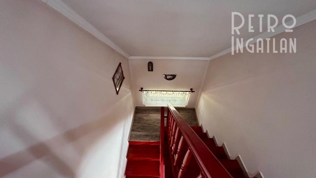 MAĎARSKO - SZENDRO  4 IZBOVÝ RODINNÝ DOM NA KĽUDNOM MIESTE