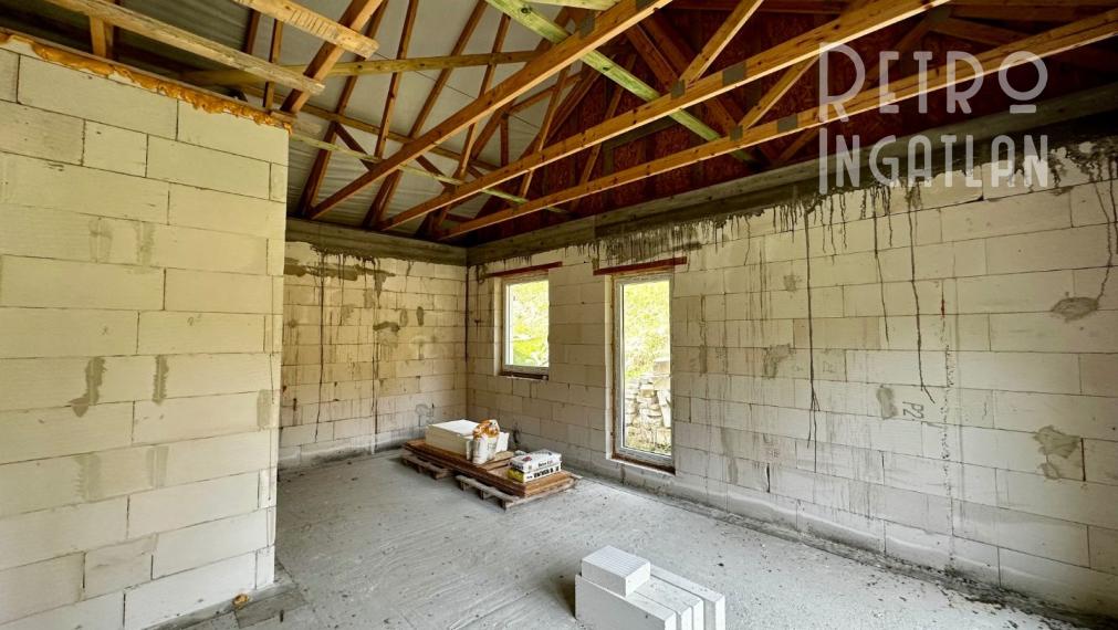 MAĎARSKO - HOLLOHÁZA NOVOSTAVBA 3 IZBOVÉHO RD - SUPER PROSTREDIE S VÝHĽADOM NA OKOLITÉ LESY.