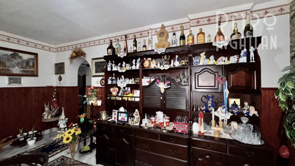 MAĎARSKO - MÁRTONYI - PEKNÝ 4 IZBOVÝ RD V KRÁSNEJ LOKALITE BLÍZKO JAZERA RAKACA.