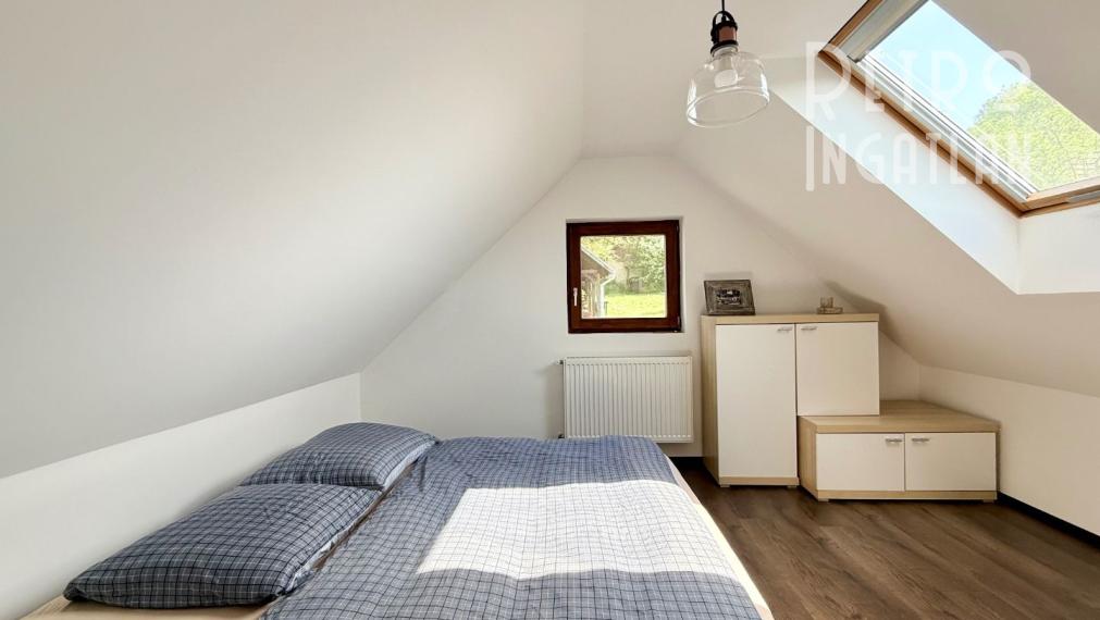 MAĎARSKO - TORNASZENTANDRÁS LUXUSNÁ CHALUPA PO REKONŠTRUKCII.