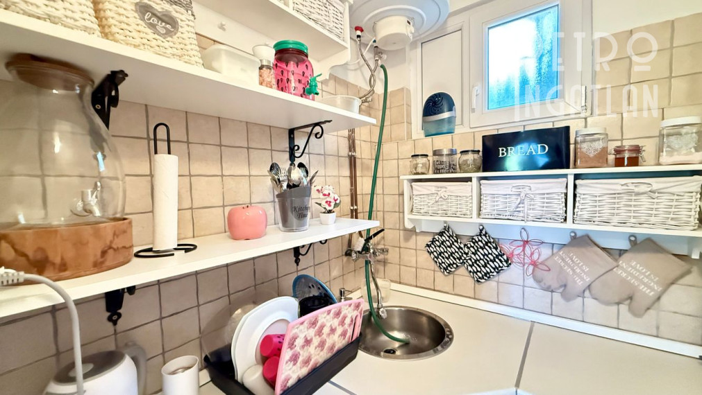 MAĎARSKO - JAZERO RAKACA - 4 IZBOVÁ CHATA, TERASA, VÍRIVKA.