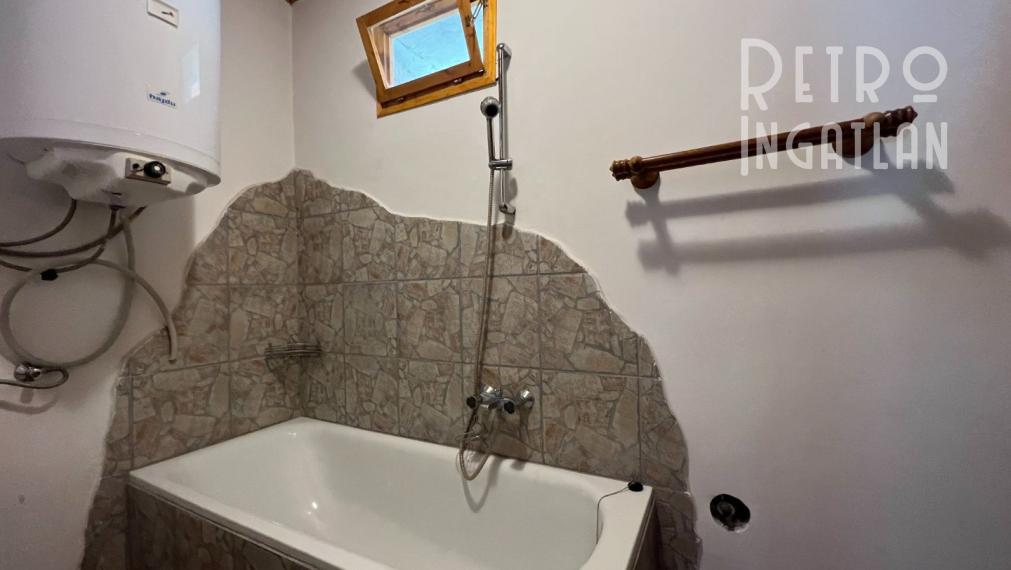 MAĎARSKO - BORSODIVÁNKA KRÁSNÝ SEDLIACKÝ DOM PO KOMPLETNEJ REKONŠTRUKCII.