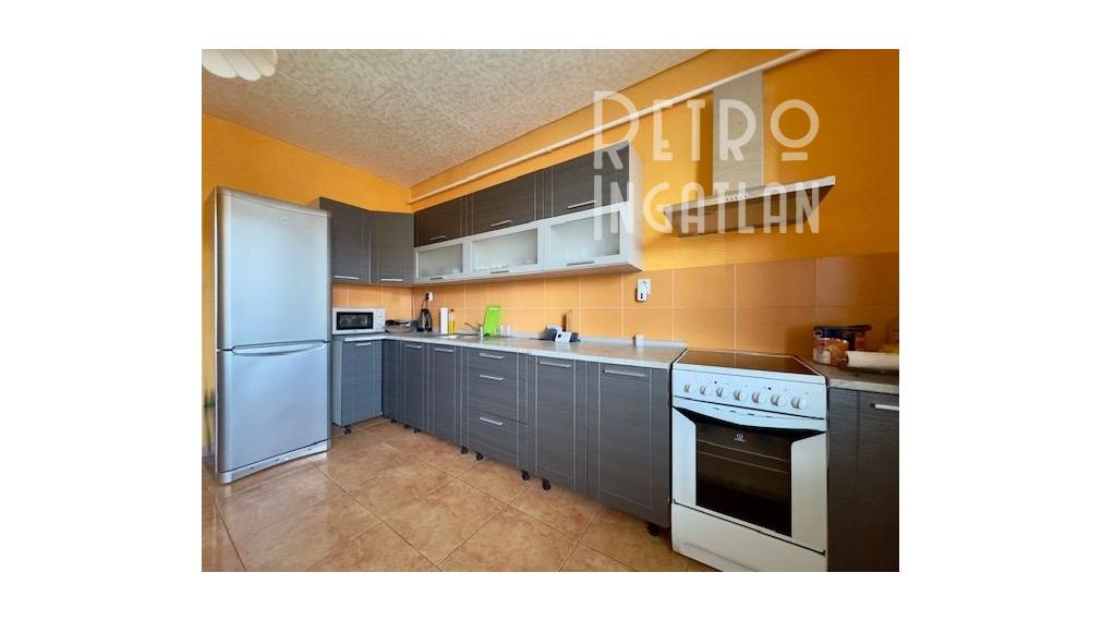 MAĎARSKO - PERKUPA 5 IZBOVÝ POSCHODOVÝ DOM PO REKONŠTRUKCII.