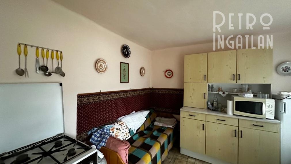 MAĎARSKO - TORNASZENTANDRÁS - PEKNÝ 3 IZBOVÝ DOM, LETNÁ KUCHYŇA.