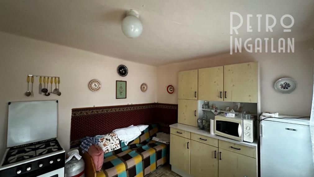 MAĎARSKO - TORNASZENTANDRÁS - PEKNÝ 3 IZBOVÝ DOM, LETNÁ KUCHYŇA.