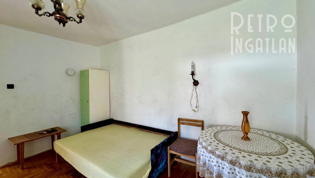 MAĎARSKO - TERESZTENYE  2 IZBOVÝ  RODINNÝ DOM S LETNOU KUCHYŇOU NA POZEMKU 2552 M2