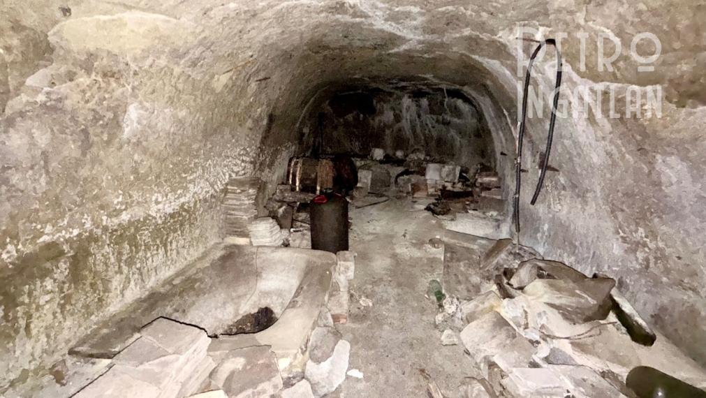 MAĎARSKO - SAJÓKERSZTÚR 2 X VINNÁ PIVNICA 50M2.