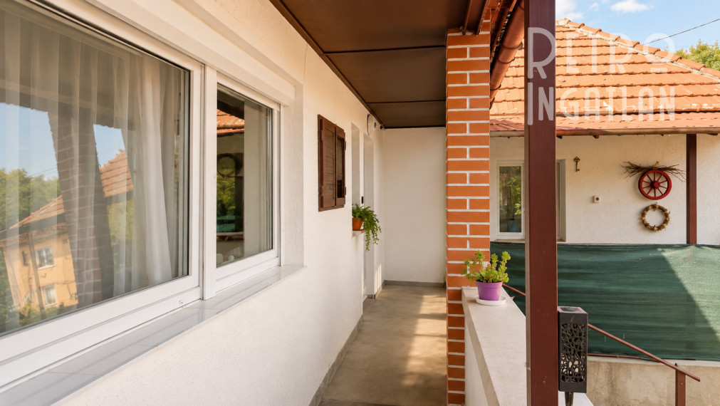 MAĎARSKO - SZUHOGY  4 IZBOVÝ RD 110 M2, POZEMOK 1410 M2