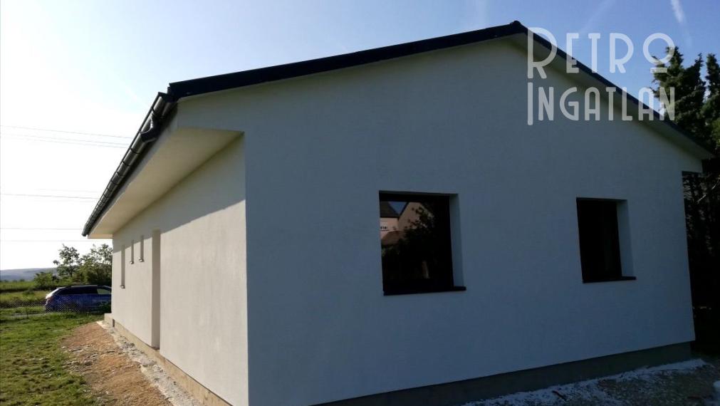 MAĎARSKO - GONC NOVOSTAVBA 4 IZBOVÉHO RD 100 M2, POZEMOK 852 M2