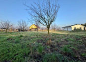 MAĎARSKO - GONC STAVEBNÝ POZEMOK 852 M2, IS NA HRANICI POZEMKU. - fotografia 1