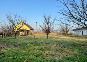 MAĎARSKO - GONC STAVEBNÝ POZEMOK 852 M2, IS NA HRANICI POZEMKU. - fotografia 3