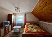 MAĎARSKO - ENCS  5 IZBOVÝ POSCHODOVÝ DOM + 2 IZBOVÝ DOM, ZÁHRADA. - fotografia 16