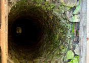 MAĎARSKO - HIDVEGARDÓ 2 IZBOVÝ DOM, STUDŇA, PEKNÝ POZEMOK. - fotografia 6