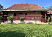 MAĎARSKO - SZENDRO  4 IZBOVÝ RODINNÝ DOM NA KĽUDNOM MIESTE - fotografia 11