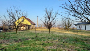 MAĎARSKO - GONC STAVEBNÝ POZEMOK 852 M2, IS NA HRANICI POZEMKU. - fotografia 3
