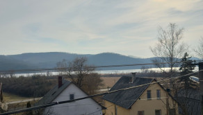 MAĎARSKO - JAZERO RAKACA - POSCHODOVÁ 3 IZBOVÁ CHATA PRI JAZERE S TERASOU. - fotografia 18