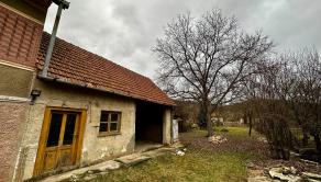 MAĎARSKO - TOP LOKALITA SZOGLIGET PEKNÝ RODINNÝ DOM - fotografia 5