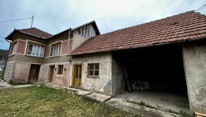 MAĎARSKO - TOP LOKALITA SZOGLIGET PEKNÝ RODINNÝ DOM - fotografia 8