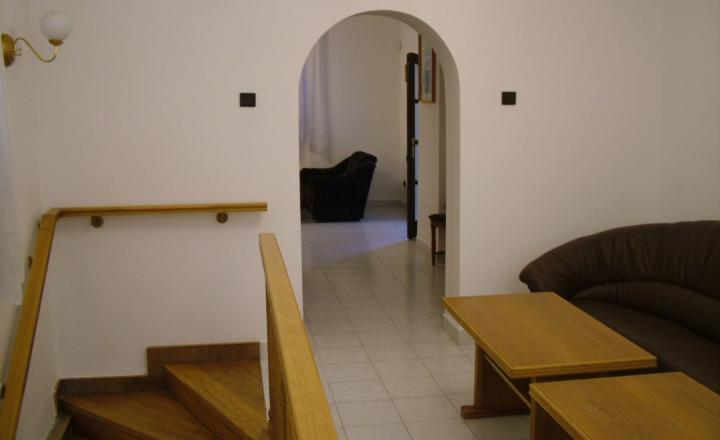 MAĎARSKO - GONC 13 IZBOVÝ OBYTNÝ OBJEKT NA BÝVANIE, PODNIKANIE - fotografia 16