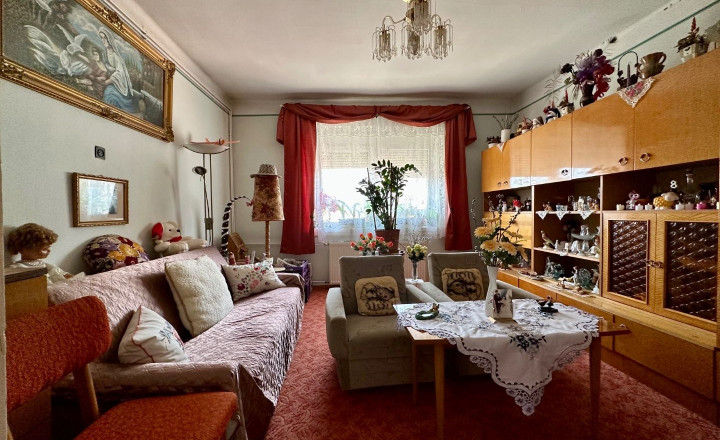 MAĎARSKO - SZENDRŐ ZREKONŠTRUOVANÝ 3 IZBOVÝ RD S PEKNÝM POZEMKOM. - fotografia 11