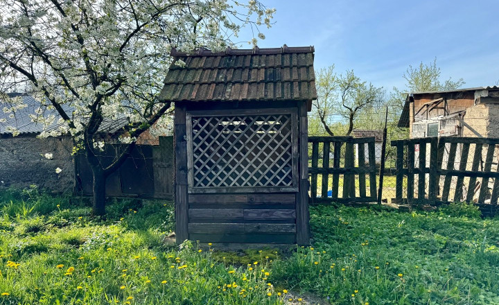 MAĎARSKO - HIDVEGARDÓ 2 IZBOVÝ DOM, STUDŇA, PEKNÝ POZEMOK. - fotografia 1