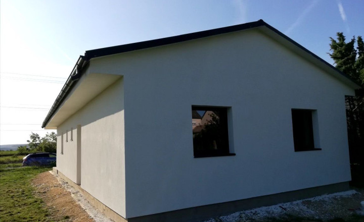 MAĎARSKO - GONC NOVOSTAVBA 4 IZBOVÉHO RD 100 M2, POZEMOK 852 M2 - fotografia 8