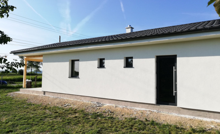 MAĎARSKO - GONC NOVOSTAVBA 4 IZBOVÉHO RD 100 M2, POZEMOK 852 M2 - fotografia 9